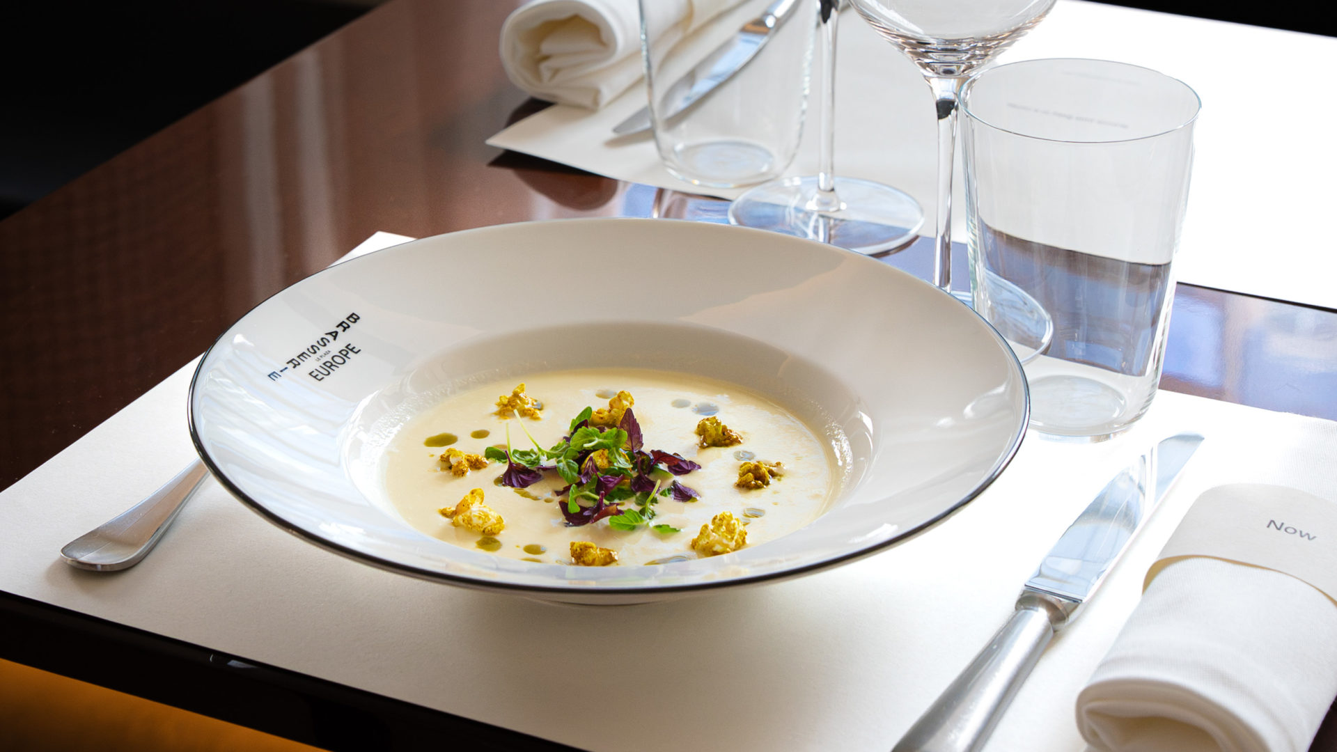 Soupe de choux fleur à la brasserie europe à Genève